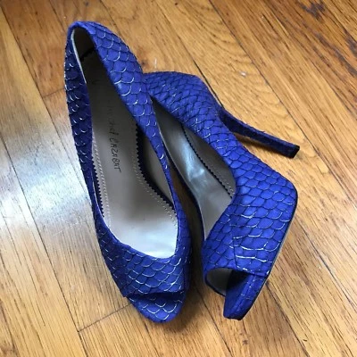 Bombas Jean Michel Cazabat Kari escala de pescado púrpura plata punta abierta 39 EUR US 8,5-9 Foto 1 de 4