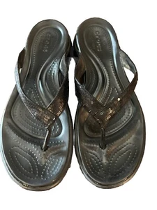 Crocs Womens 11 Capri V Sandals Shoes Black Sequin Thong Flip Flop - Picture 1 of 5