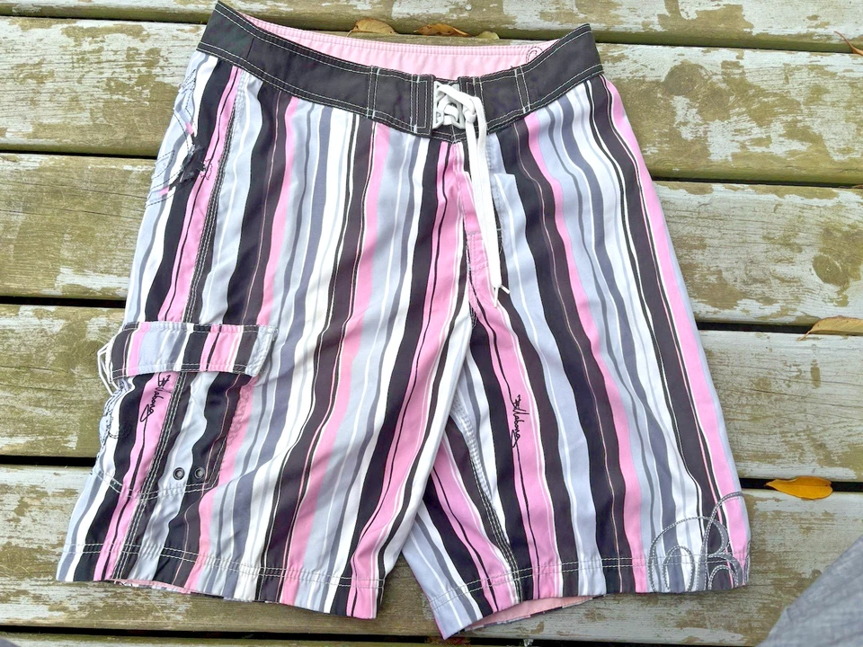 Billabong Hombres 33 Traje de Baño Boardshorts Platino Rosa, Blanco y Negro Pantalones Cortos, GU Foto 1 de 4