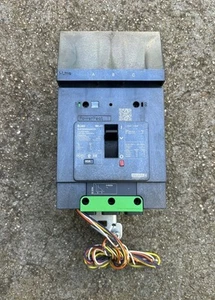 Square D BJ40 Circuit Breaker 40A 3 Pole New Open Box Industrial PowerPact - Picture 1 of 8