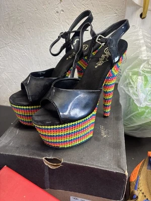 Tacones altos Pleaser con plataforma arco iris para mujer, talla 8 m Foto 1 de 4