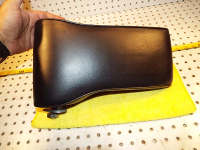 Mercedes 560SEC C126 Delantero CUERO NEGRO Centro Funcionando Genuino MB 1 Apoyabrazos, SEC Foto 1 de 4