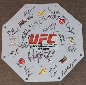 KEN SHAMROCK SIGNED AUTO'D UFC TOY RING CHAMPS BJ PENN RANDY COUTURE MATT SERRA - Picture 1 of 2