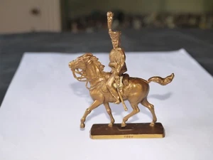 FIGURINE CAFÉ MOKAREX EMPIRE CAVALIER BRONZE HUSSARD 1806 - Picture 1 of 2
