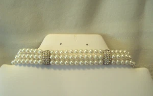 ELEGANT VINTAGE 13" TRIPLE STRAND FAUX PEARL & RHINESTONES COLLAR NECKLACE #VE - Picture 1 of 3