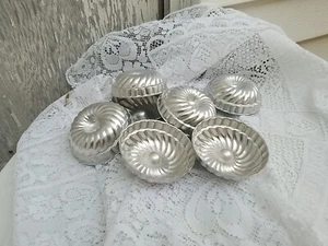 3.75 Vintage mini Tart Tins metal MOLDS Aluminum LOT X7 Cakes Pastry Jello Farm - Picture 1 of 6