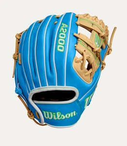 SOLD OUT 2024 Winter Wilson A2000 PF11 11" Infield Baseball Glove: WBW10253411 - Picture 1 of 10