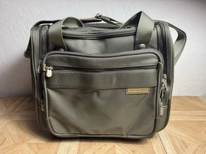 Briggs & Riley 05-U112 Baseline 2 Wheeled Rolling Cabin Bag Olive Green Carry On - Picture 1 of 16