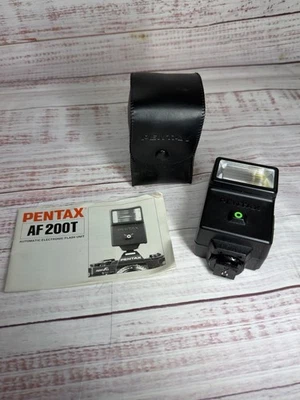 Used Pentax AF200T Xenon Shoe Mount Flash for Pentax SLR With Case & Manual - Image 1 of 4