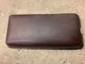 Bisagra de cierre reposabrazos reposabrazos para consola central Borgoña para Jeep Cherokee XJ 84-96 - Imagen 1 de 4