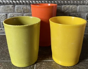 Vintage Tupperware Trinkbecher MCM Farben gelb grün orange - Bild 1 von 10