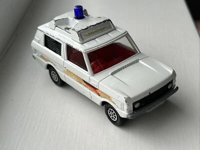 CORGI 461 2 door RANGE ROVER series 1 VIGILANT POLICE CAR diorama/spares/repair - Image 1 of 4