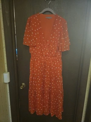 Vestido para mujer Danny and Nicole talla 16 rojo a lunares cuello en V calce y acampanado  Foto 1 de 3