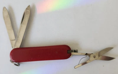 VICTORINOX 瑞士制造折叠刀刀片文件剪刀 无钢圈 — 第 1/4 张图片