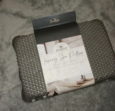 Bathtub Pillow. Spa Pillow Non Slip. Head-Back Support. Luxury Habitat. New - Image 1 of 4