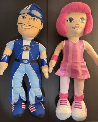 LazyTown Sportacus & Stephanie 长毛绒 23 英寸娃娃复古 Lazy Town Fisher Price Y2K — 第 1/4 张图片
