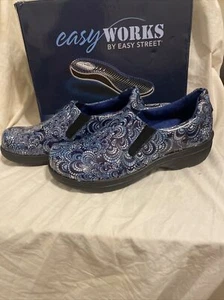 Easy Works by Easy Street Bind Womens 9,5 Blue Leather Oil Resistant Clog Shoes - Picture 1 of 8