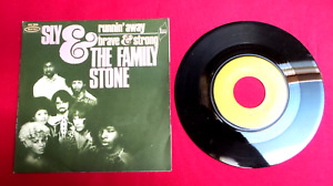 VINYLE 45T 7" SP   MUSIQUE INT /  SLY & THE FAMILY STONE "RUNNIN 'AWAY