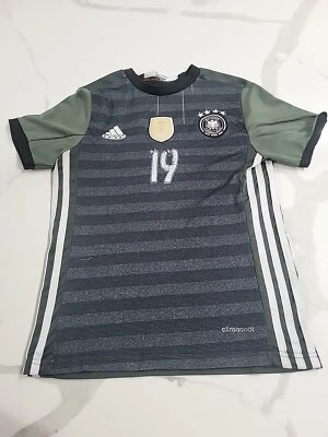 Germany 2014 Fifa World Champs Adidas  #19 Mario Gotze Jersey Size Youth Medium - Image 1 of 4
