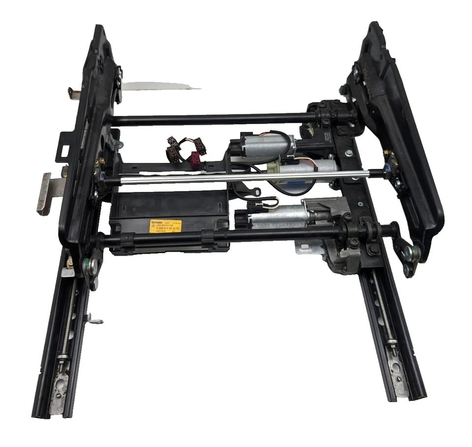 2000-2006 Mercedes-Benz S430 W220 Front Passenger Seat Rail Track 2209102836 - Image 1 of 4