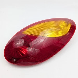 Right Passenger Side Tail Light For 01-05 Chrysler PT Cruiser NEW - Picture 1 of 5