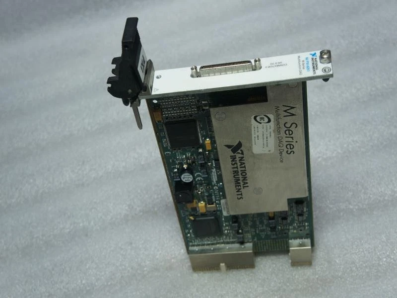 [New Other] NATIONAL INSTRUMENTS / PXI-6251 / NI DAQ I/O Module - image 1 of 1