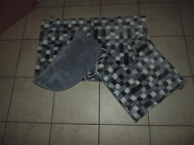 My Home Badmatten-Set blau/kariert für Stand-WC Neu - Bild 1 von 2