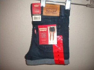 Levi's Youth Girls Size 6 Adjustable Waist Stretch Denim Jean Shorts NWT - Picture 1 of 4