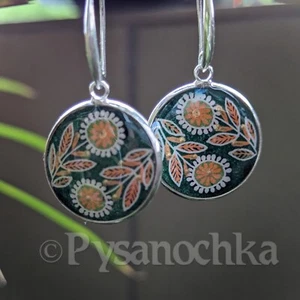 Pendientes Pysanka. Cáscara de huevo de ganso. Huevo de Pascua estilo Pysanky hecho a mano por Halyna - Imagen 1 de 9