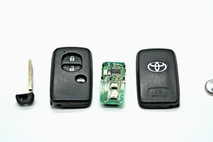 GENUINE TOYOTA 3 BUTTON REMOTE SMART KEY FOB KEYLESS GO  271451-6920 6/12 TCS85 - Picture 1 of 20