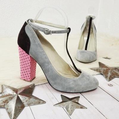 Zapatos de salón retro con correa en T rosa lunares gris gamuza metalizada plata 38 Foto 1 de 4