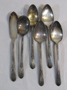 Adoration Pattern Lot 6 Pieces Butter & Spoons 1847 Rogers 1939 Silverplate uu - Picture 1 of 3