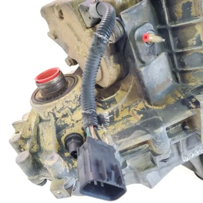 2003 2004 Chevrolet Silverado 1500 OEM 5.3L 4WD Transfer Case - Image 1 of 4