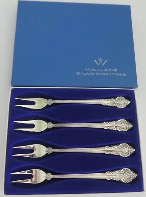 Wallace Barroco Plato Plata Mariscos Tenedores de Cóctel NUEVO en Caja Juego de 4 Foto 1 de 4