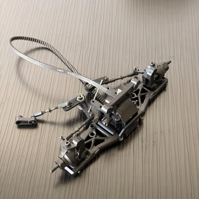 Brazos de control inferiores delanteros HPI Super Nitro RS4 con cabezal a granel y cremallera de dirección Foto 1 de 2