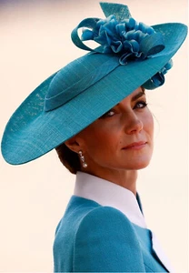 PRINCESS KATE LOOKING TO SIDE @ TROOPING THE COLOUR 2025 FRIDGE MAGNET 5" X 3.5" - Picture 1 of 1