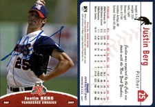 Justin Berg Signed 2007 Grandstand Tennessee Smokies #NNO Card Auto AU