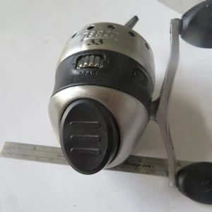 FISHING REEL ZEBCO  CLOSED 33  BITE ALERT BALL BEARING SYSTEM QUICK ANTI-REVRSE - Picture 1 of 4