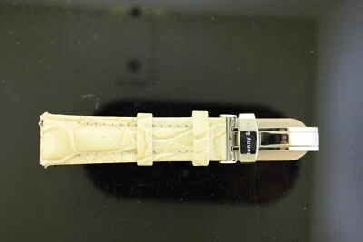 New Benny & Co Men's white 20 mm leather Band Khaki color. - Image 1 of 3