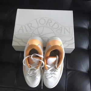 Nike Air Jordan 2 Retro Low Vanilla/white ,See Description, Uk 9.5 - Picture 1 of 11