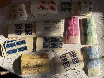 134 MNH 5 Cent Plate Blocks of 4 (1960's) - Image 1 of 4