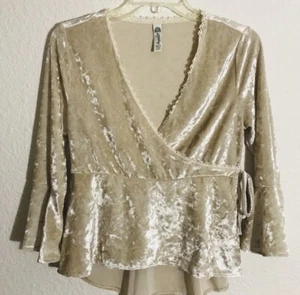 American Rag women’s top size medium long sleeves - Picture 1 of 8