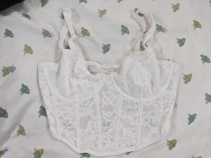 Hollister white lacy bralette size m - Picture 1 of 3