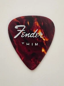FENDER THIN PICK Vintage No R ¡Envío Gratis! - Imagen 1 de 2