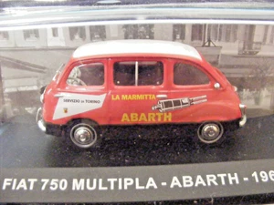 Fiat Multipla Abarth   1:43 scale model  with plinth and cover - Picture 1 of 7