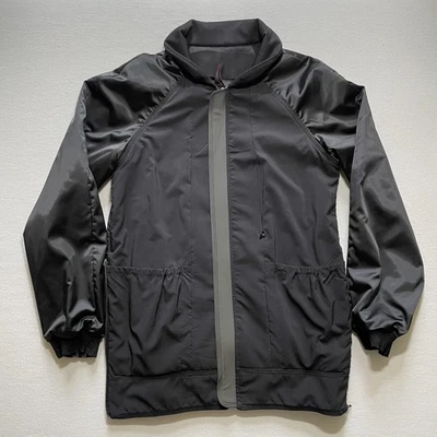 Jaqueta Lululemon Feminina 6 Preta Cinza Reversível Lã Macia Raglan Zíper - Imagem 1 de 4