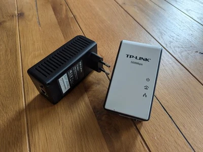 TP-Link AV500 Gigabit Powerline Adapter - 2er-Pack - Weiß/Schwarz - Bild 1 von 4