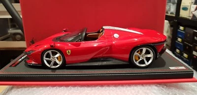 MR Collection 1.18 Ferrari SP3 Daytona Rosso Corso red FE036C - Image 1 of 4