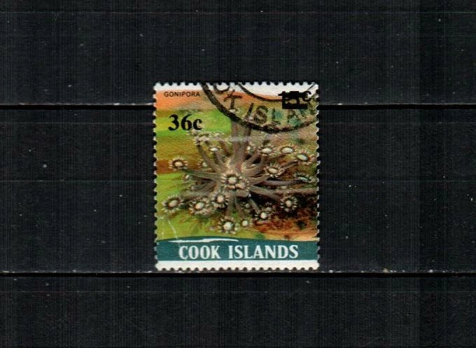 COOK ISLANDS Scott's 711c ( 1v ) Coral Surcharge F/VF Used ( 1983 )  - Image 1 of 1
