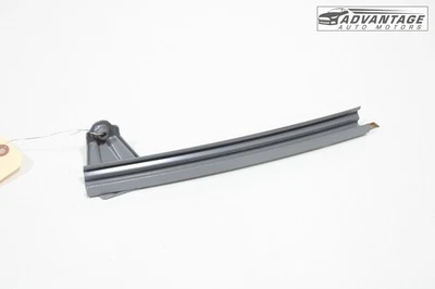 2016-2022 TOYOTA PRIUS ХЭТЧБЕК ПЕРЕДНЕЕ ЛЕВОЕ СТЕКЛО СТВОРКА НАПРАВЛЯЮЩАЯ КАНАЛА OEM - Изображение 1 из 4